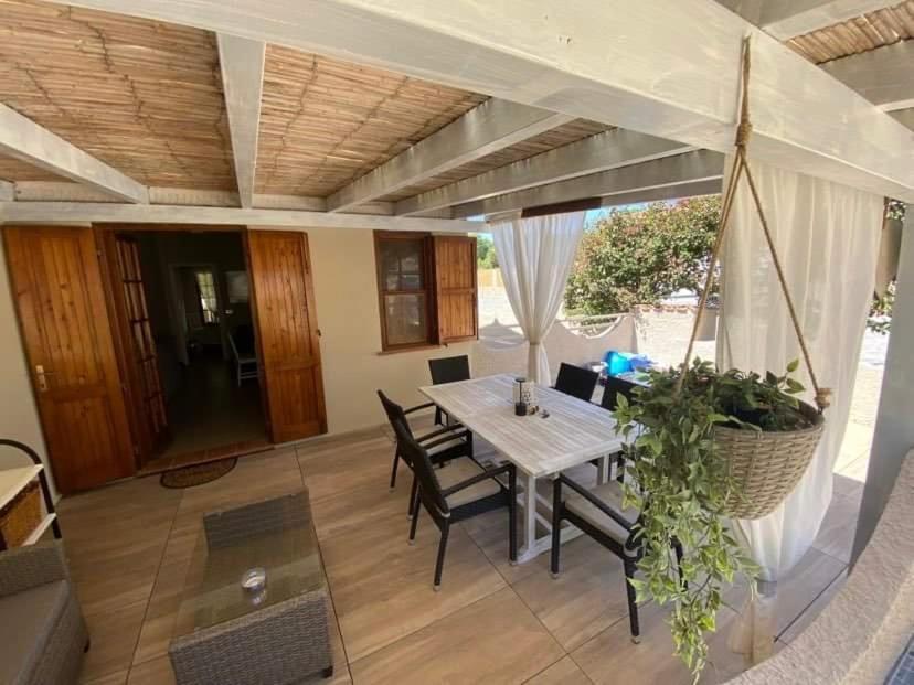 Casa Teresa Villa Porto Pino Exterior photo