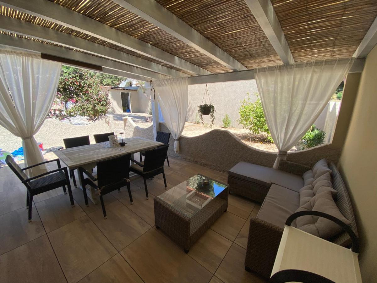 Casa Teresa Villa Porto Pino Exterior photo